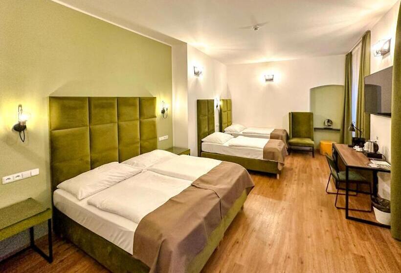 Fotos del hotel Garden Court:  7