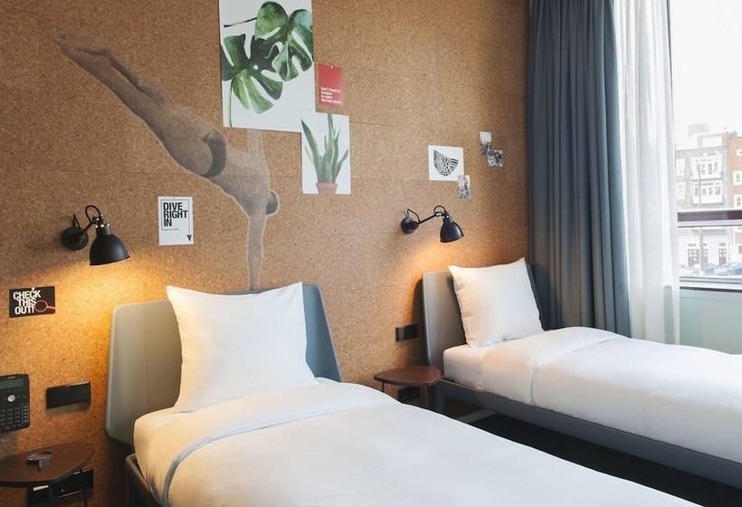 Fotos del hotel Conscious Hotel The Tire Station:  15