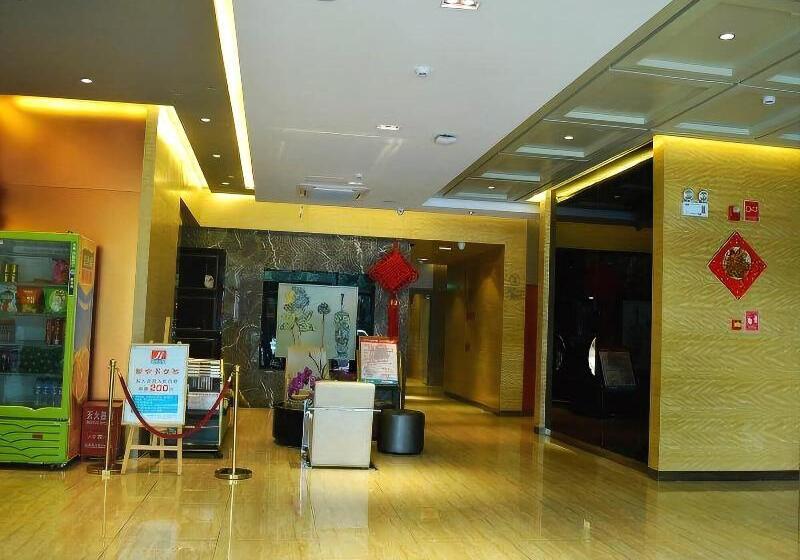 Fotos del hotel Jinjiang Inn Select Kunming Beijing Road Chuanxin Drum Tower Subway Station:  2