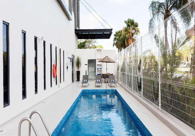 Fotos del hotel Hampton Inn By Hilton Cancun Cumbres:  3