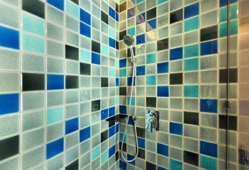 Fotos del hotel Ratana Patong Beach  By Shanaya:  14