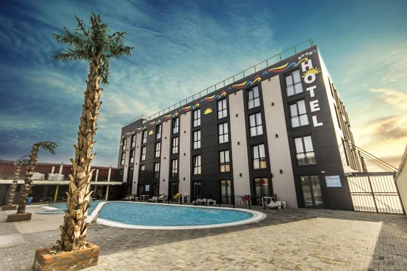 Fotos del hotel Hollywoodland Wellness & Spa:  2