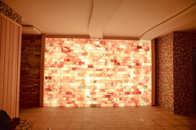 Fotos del hotel Hollywoodland Wellness & Spa:  3