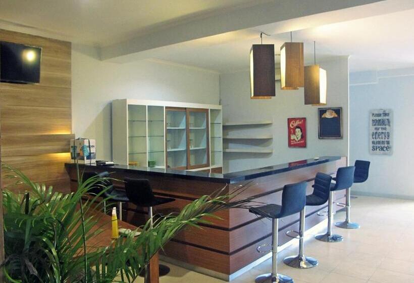 Fotos del hotel The Alley City:  4