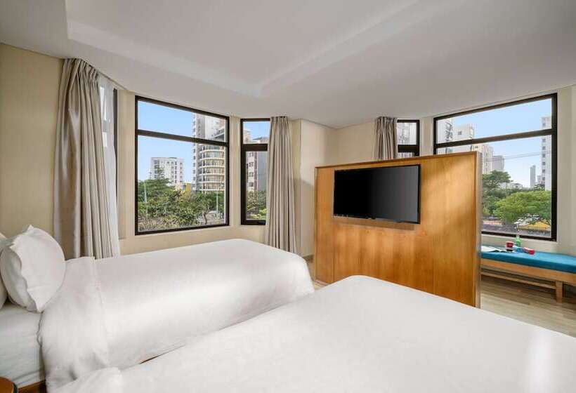 Fotos del hotel Brilliant Majestic Villa:  2