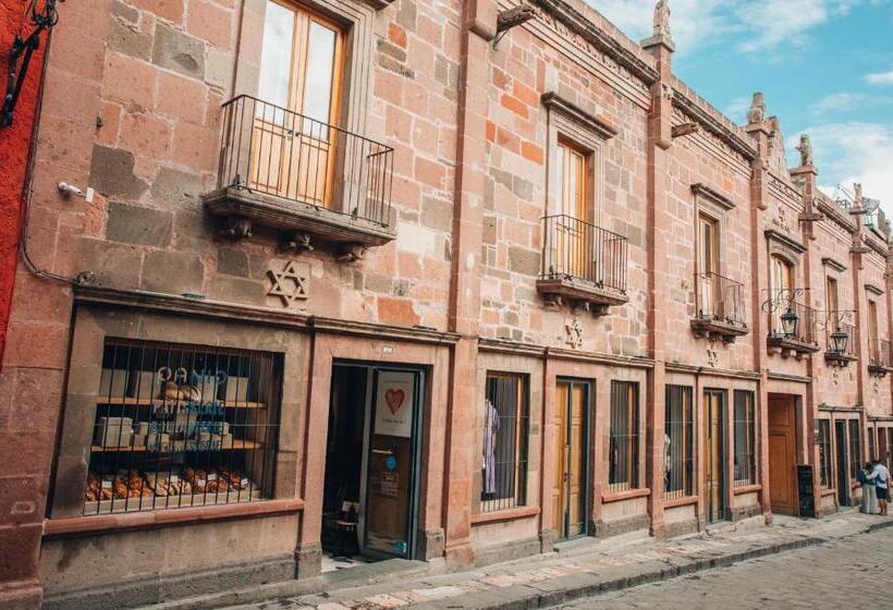 Fotos del hotel L'ôtel At Dôce18 Concept House:  14