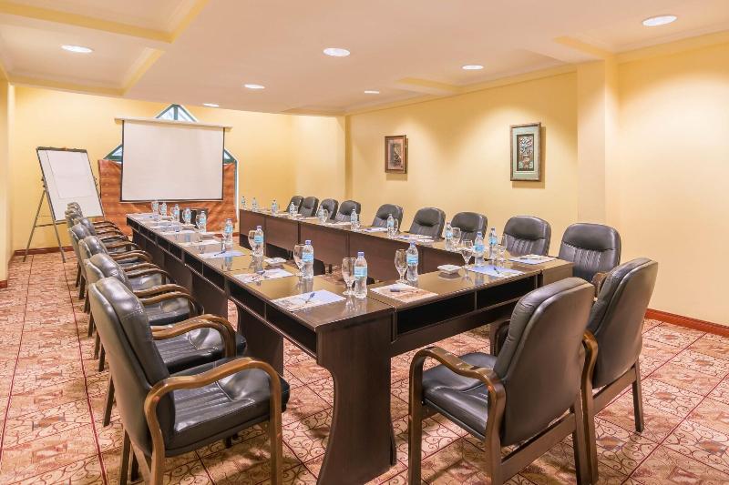 Fotos del hotel Gold Crest Hotel - Arusha:  7