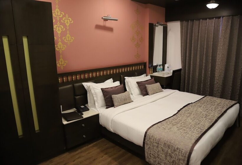 Fotos del hotel The Gandhi International:  22