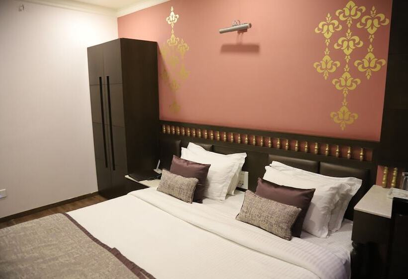 Fotos del hotel The Gandhi International:  17