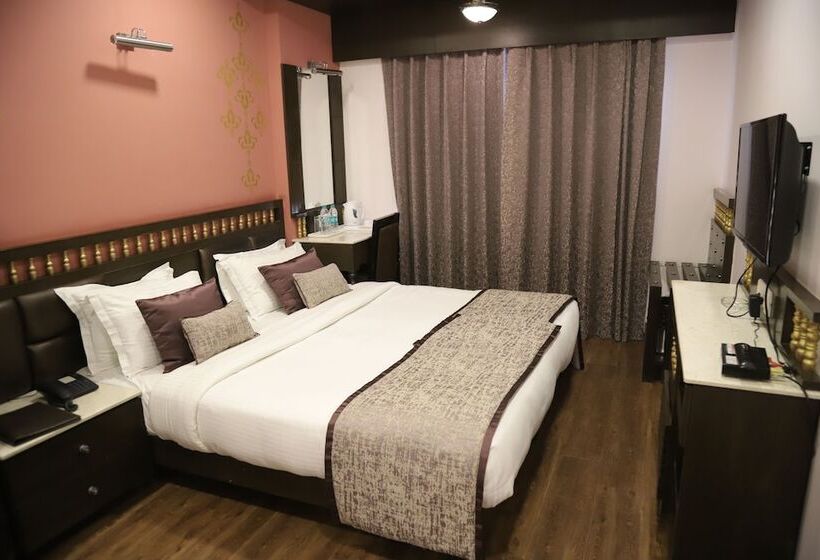 Fotos del hotel The Gandhi International:  16