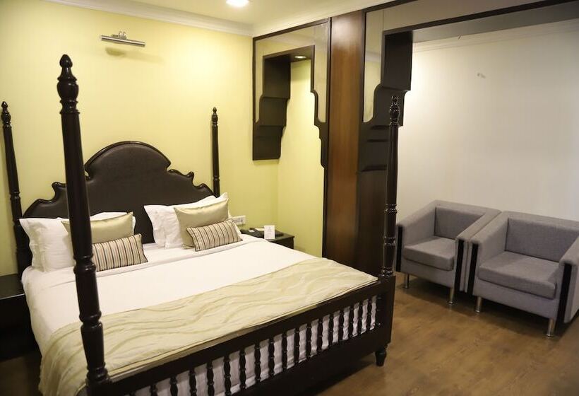 Fotos del hotel The Gandhi International:  13