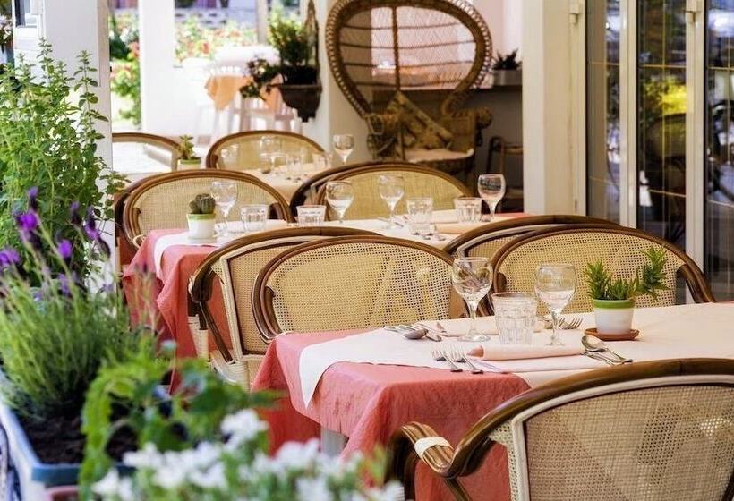 Fotos del hotel Villa Mirella:  3