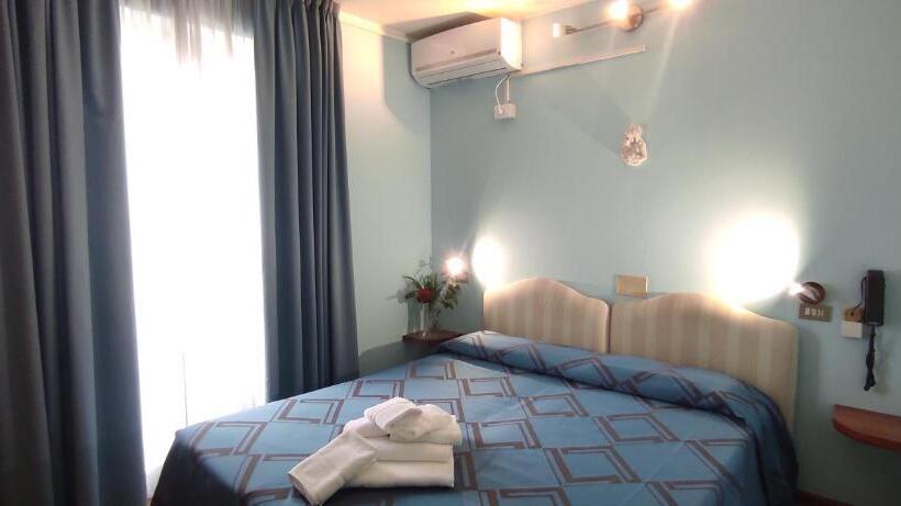 Fotos del hotel Villa Mirella:  2