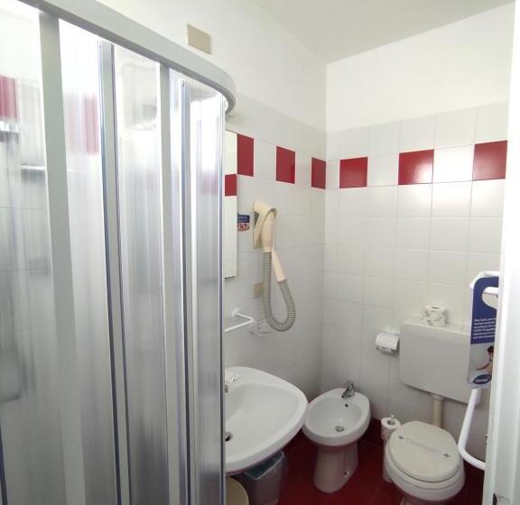 Fotos del hotel Villa Mirella:  5