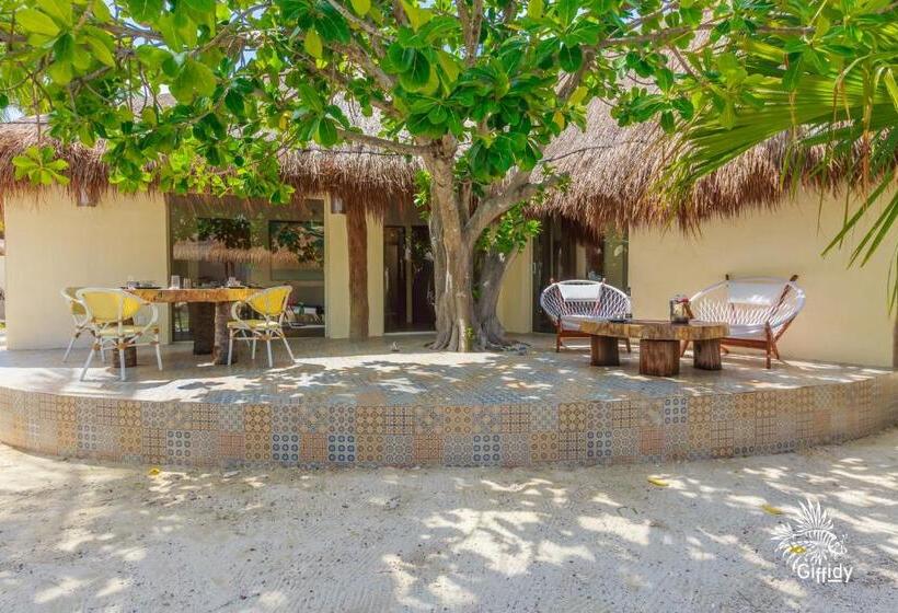 Fotos del hotel Paradise Suites:  17