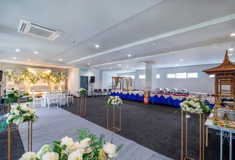 Fotos del hotel Cleo  Jemursari:  10