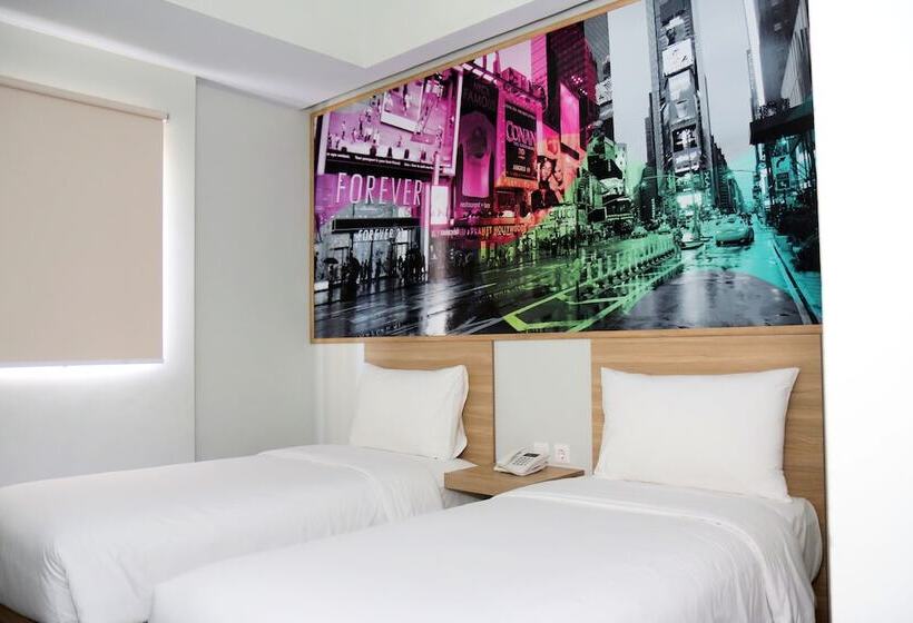 Fotos del hotel Cleo  Jemursari:  14