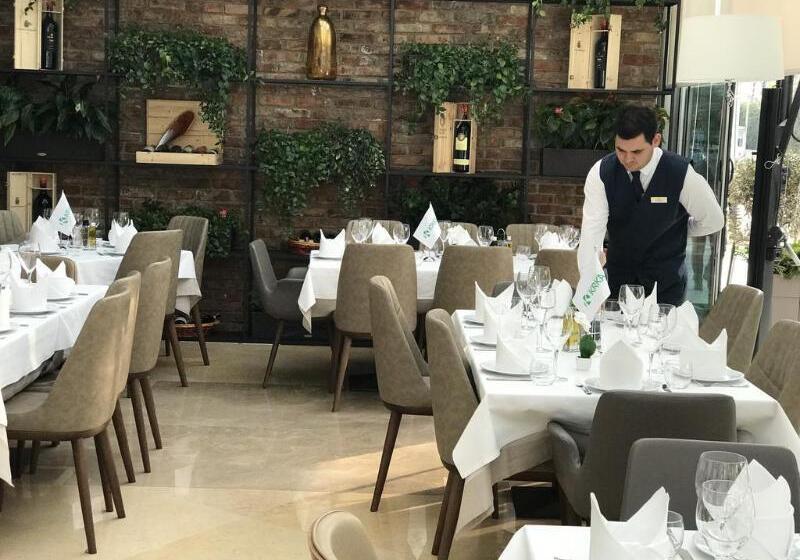 Fotos del hotel Colosseo Tirana:  3