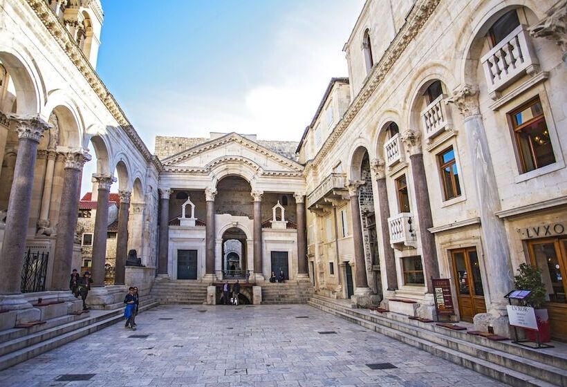 Fotos del hotel Grisogono Palace Luxury Apartment:  13