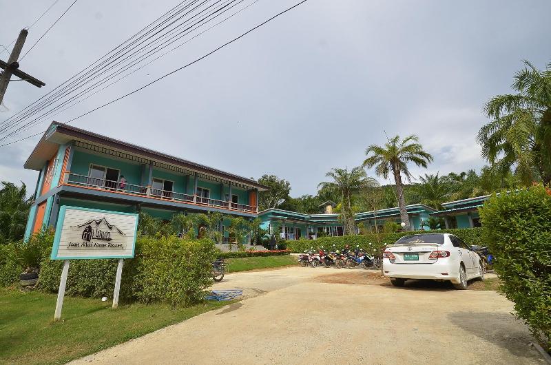 Fotos del hotel Tum Mai Kaew Resort:  1