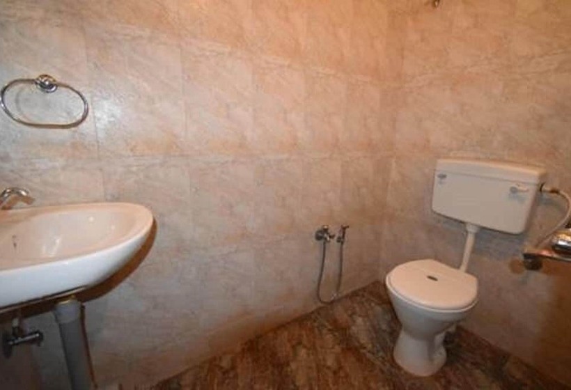 Fotos del hotel Kunal Beach House:  12