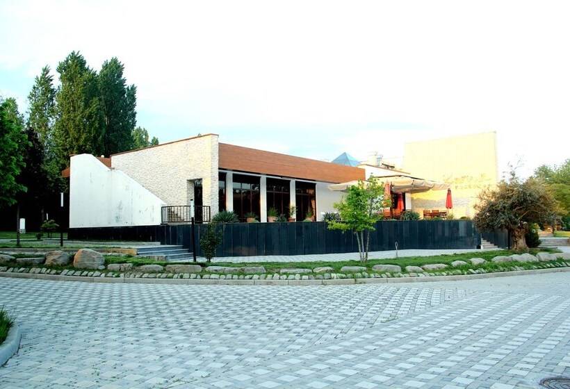 Fotos del hotel Sheki Olimpiya Hotel & Resort:  21