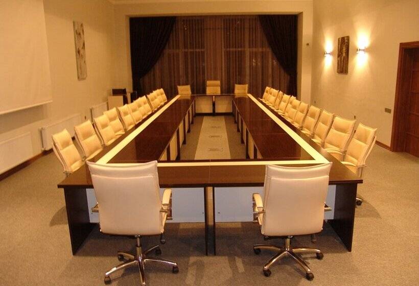 Fotos del hotel Sheki Olimpiya Hotel & Resort:  6