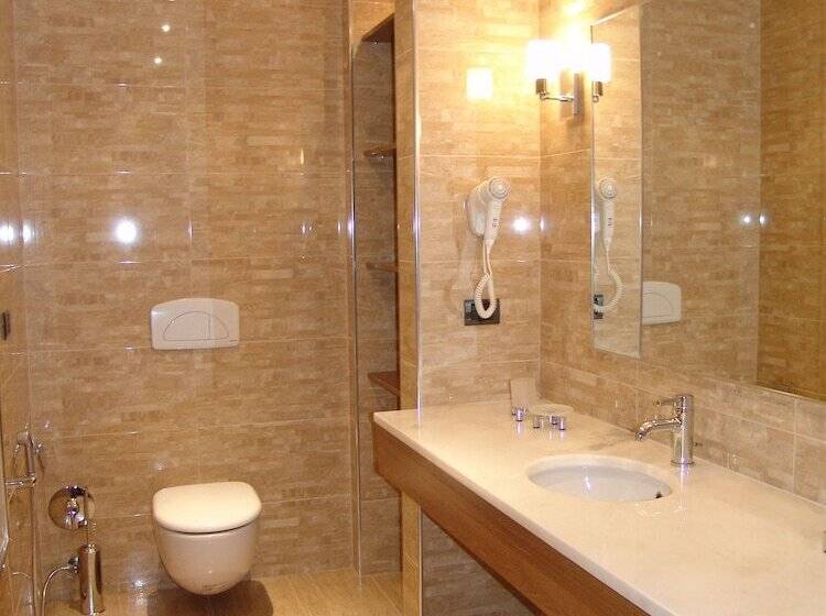 Fotos del hotel Sheki Olimpiya Hotel & Resort:  9