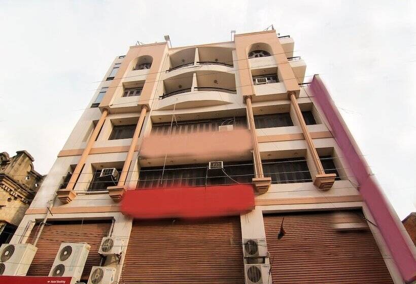 Oyo Flagship 118 Atithi Satkar