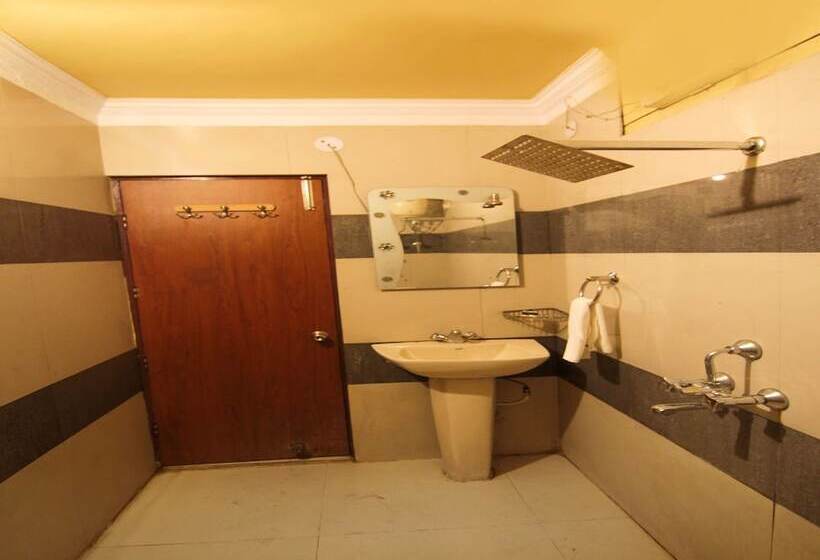 Fotos del hotel Oyo Flagship 118 Atithi Satkar:  12