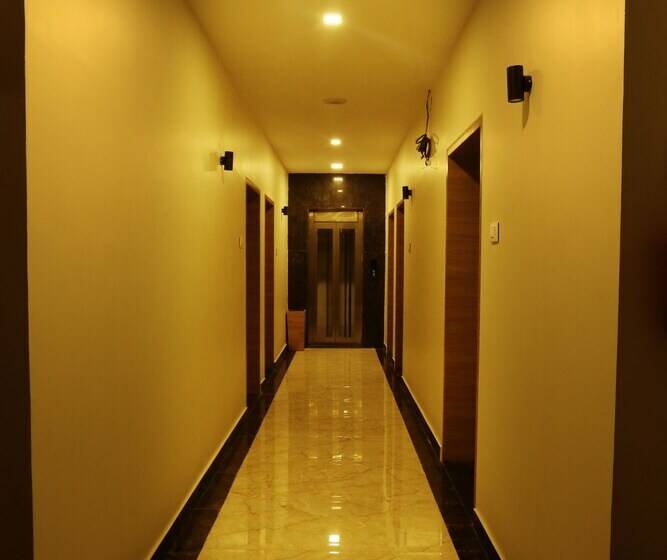 Fotos del hotel Sai Krish Grand:  9