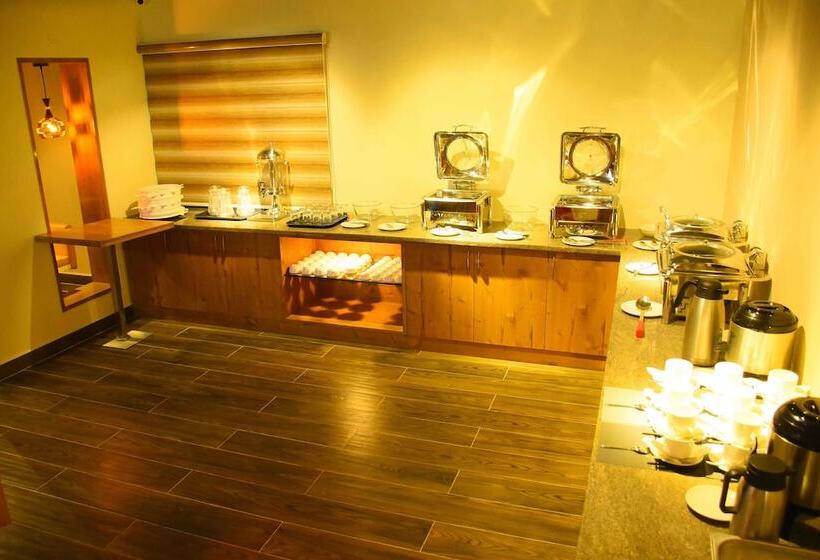 Fotos del hotel Sai Krish Grand:  11