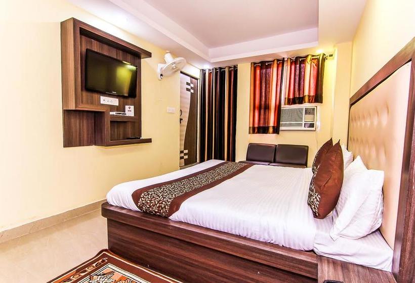 Fotos del hotel Oyo 6793 Hotel Cz:  13