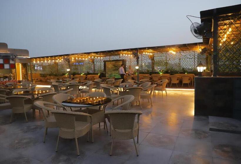 Fotos del hotel Haris Mg Road Gurugram:  5