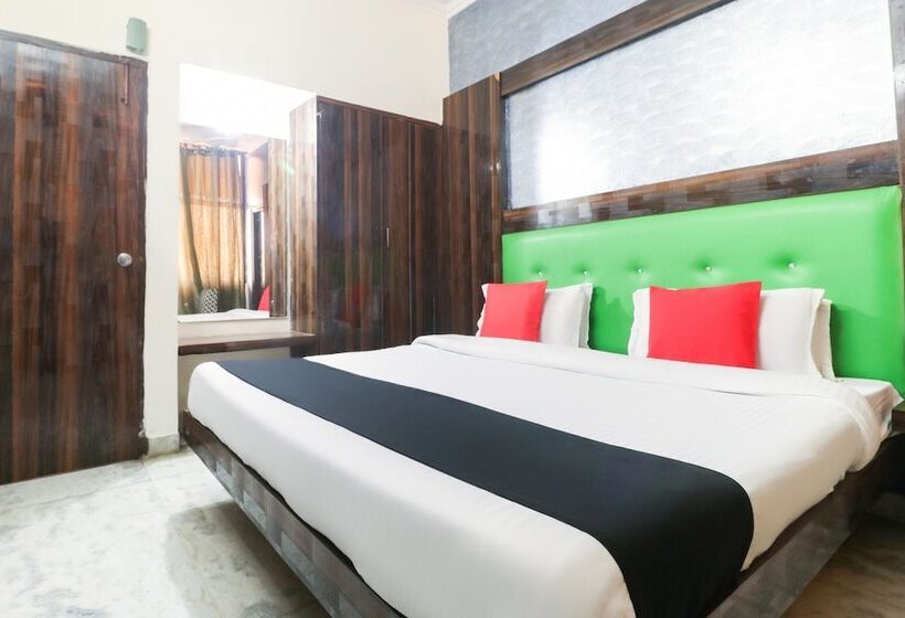 Fotos del hotel Oyo 8441 City Edge:  2