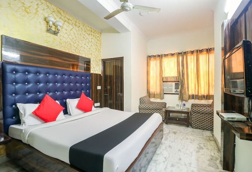 Fotos del hotel Oyo 8441 City Edge:  18