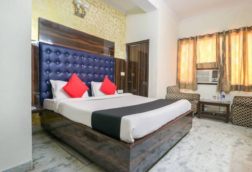 Fotos del hotel Oyo 8441 City Edge:  17