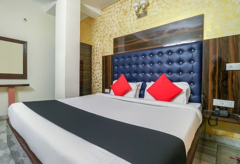 Fotos del hotel Oyo 8441 City Edge:  16