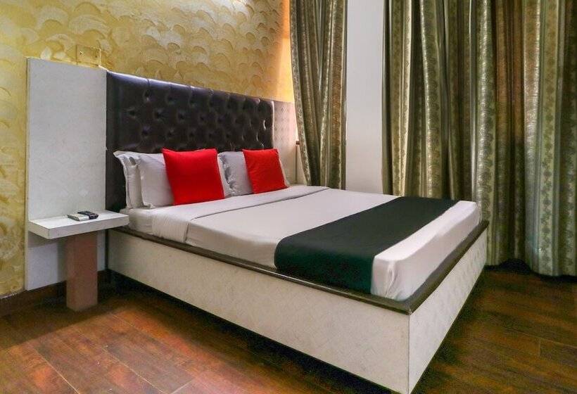 Fotos del hotel Oyo 8441 City Edge:  25