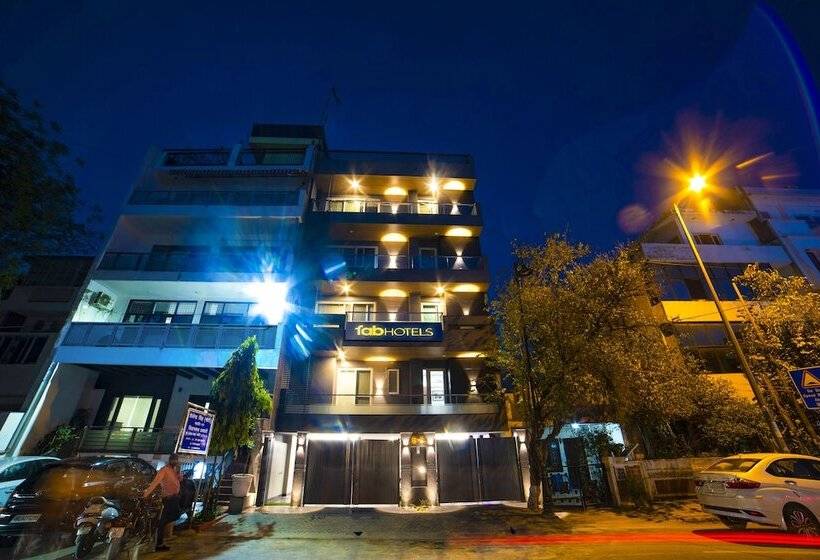 Fabhotel Exotica Greenpark