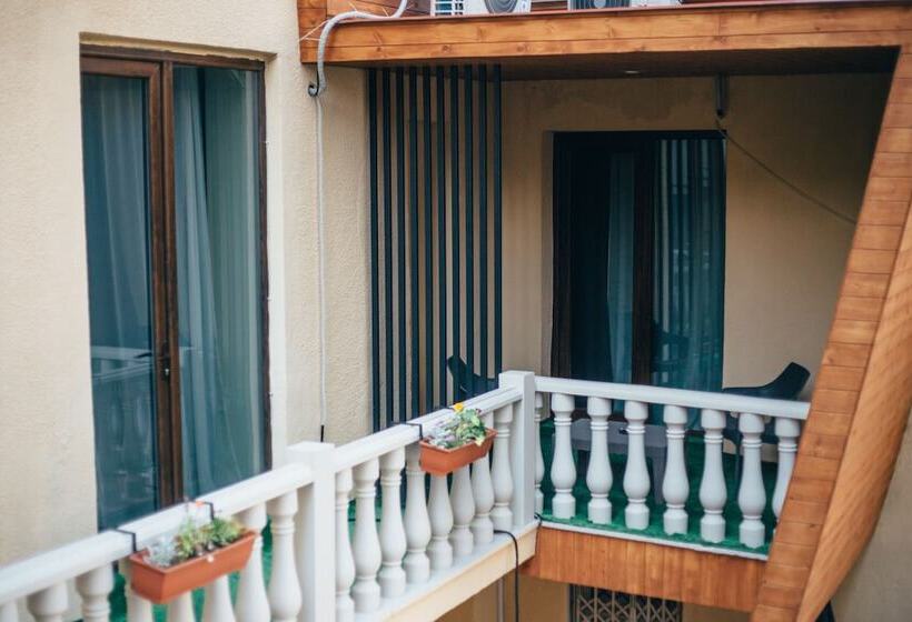 Fotos del hotel Georgian Holiday:  18