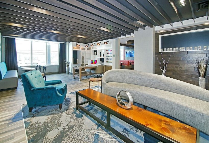 Fotos del hotel Holiday Inn  & Suites  Calgary Airport North, An Ihg:  2