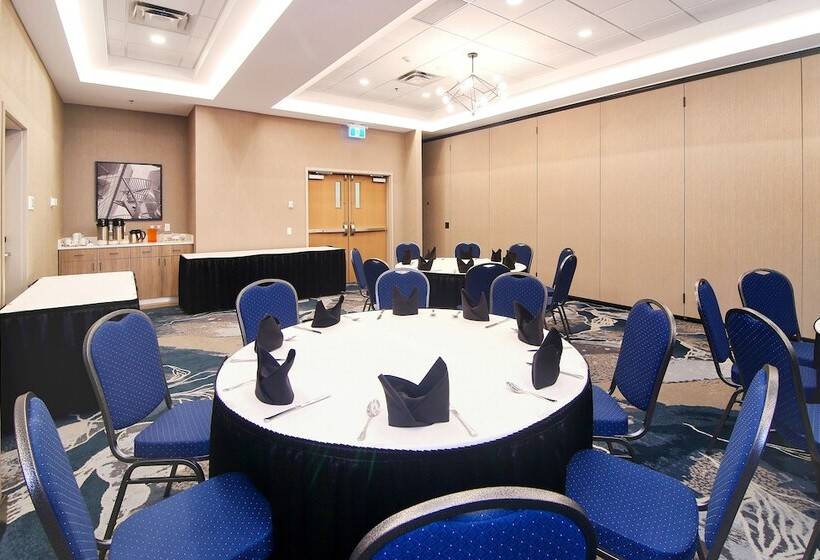 Fotos del hotel Holiday Inn  & Suites  Calgary Airport North, An Ihg:  12