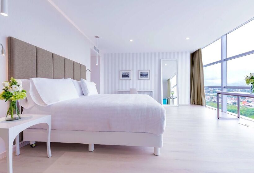 Fotos del hotel Nh Puebla Finsa:  6