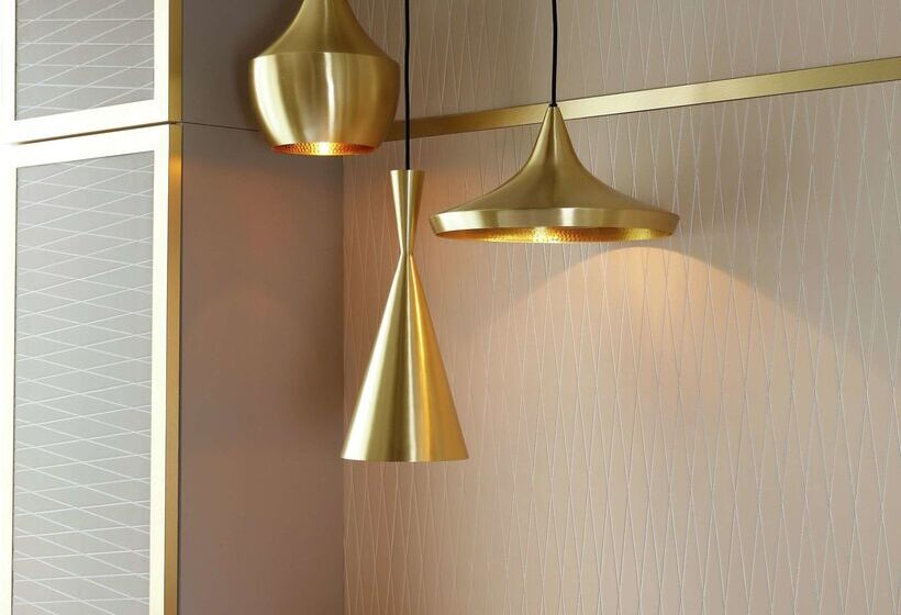 Fotos del hotel Niepce Paris , Curio Collection By Hilton:  6