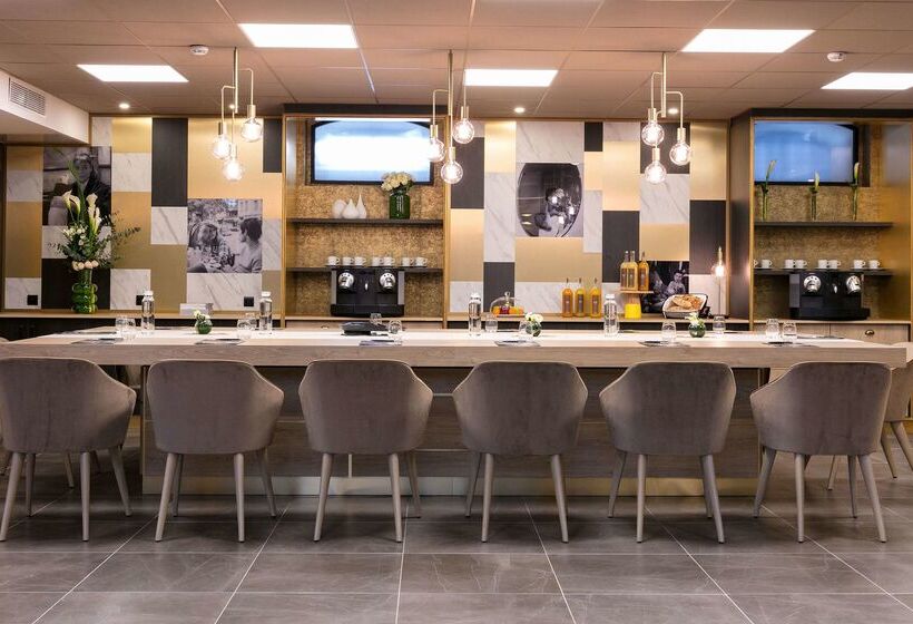 Fotos del hotel Niepce Paris , Curio Collection By Hilton:  14