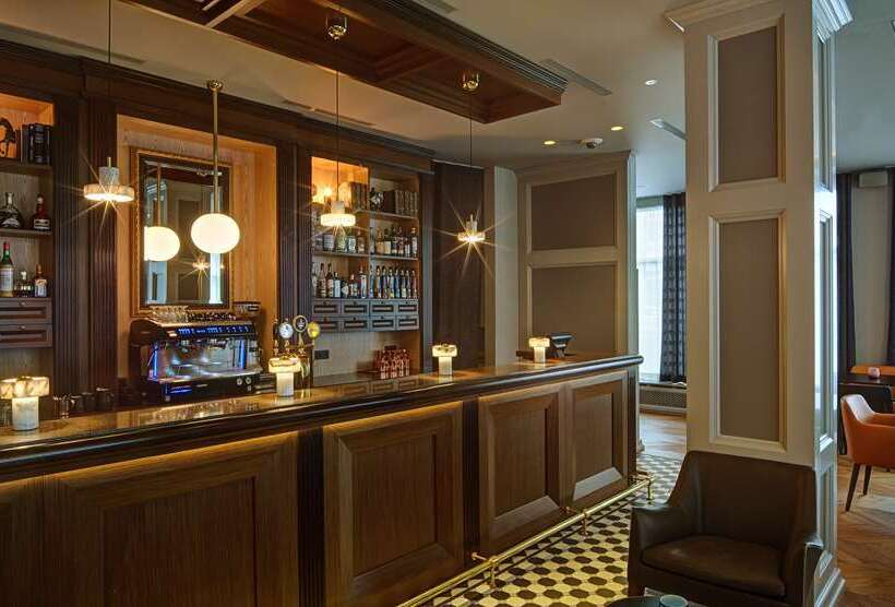 Fotos del hotel Reykjavik Konsulat , Curio Collection By Hilton:  6