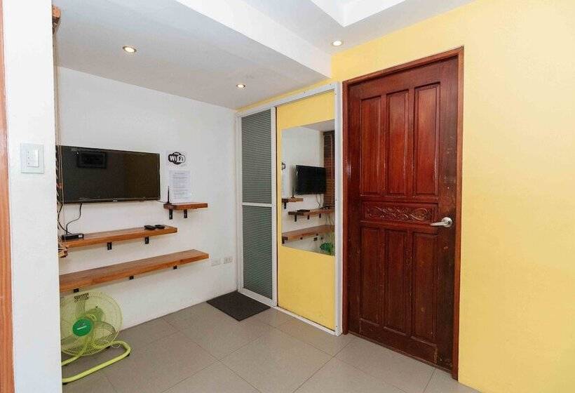 Fotos del hotel Reddoorz @ Dbuilders Ph1 Taguig:  17