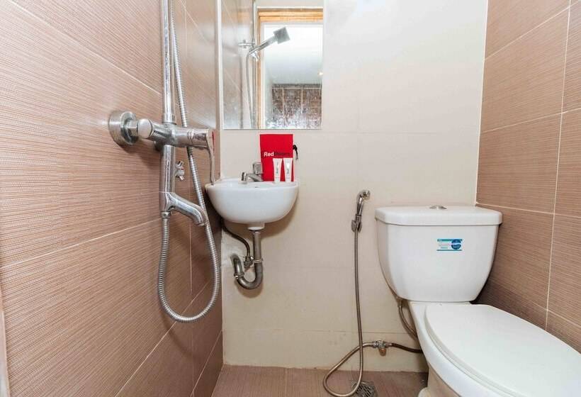 Fotos del hotel Reddoorz @ Dbuilders Ph1 Taguig:  4
