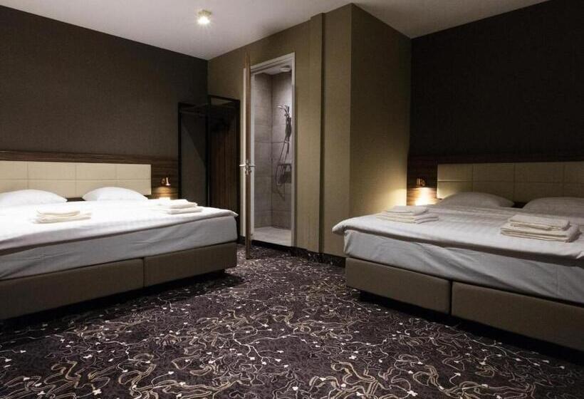 Fotos del hotel The Lake Hotel Amsterdam Airport:  1